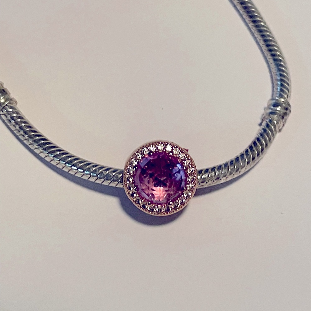 Pandora: Rose Gold Charm